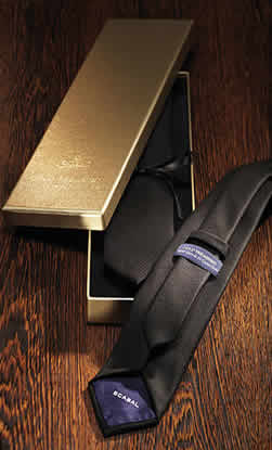 scabal gold tresure tie world most expensive tie ?